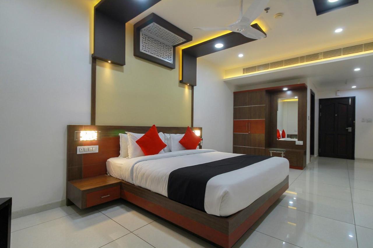 Le Moshe Inn Ferokh Luaran gambar